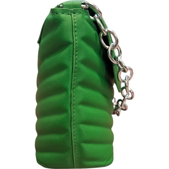 Green Vibrant Versatile Quilted Style Shoulder Bag with detachable Straps. - Picture 4 of 8